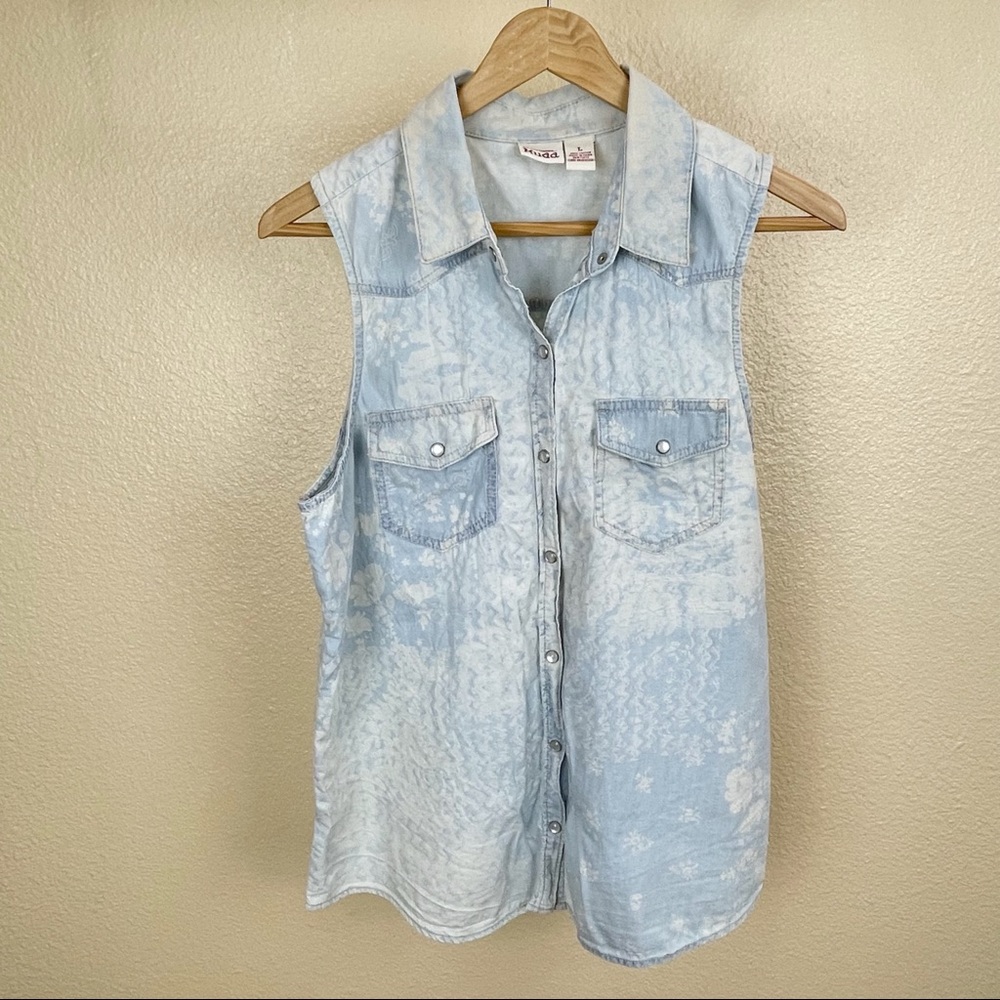 Mudd | Floral Snap Button Up Sleeveless Denim Top